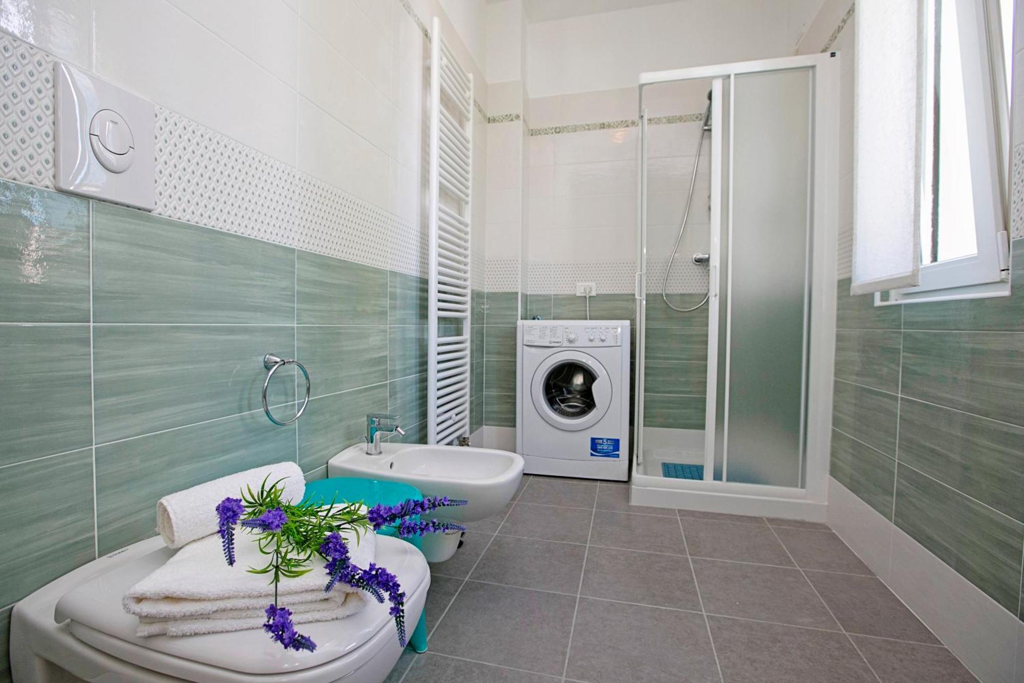 Villa Mimosa - Appartamento 2 - Happy Rentals Desenzano del Garda Ngoại thất bức ảnh