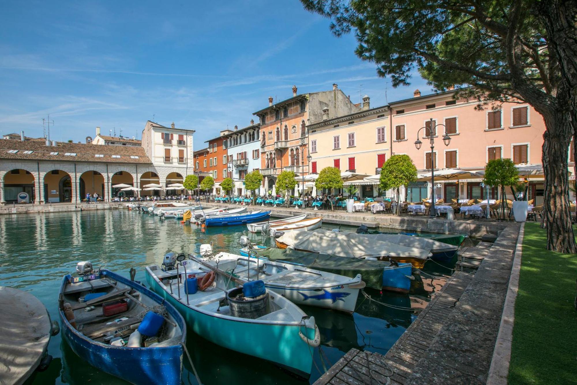 Villa Mimosa - Appartamento 2 - Happy Rentals Desenzano del Garda Ngoại thất bức ảnh