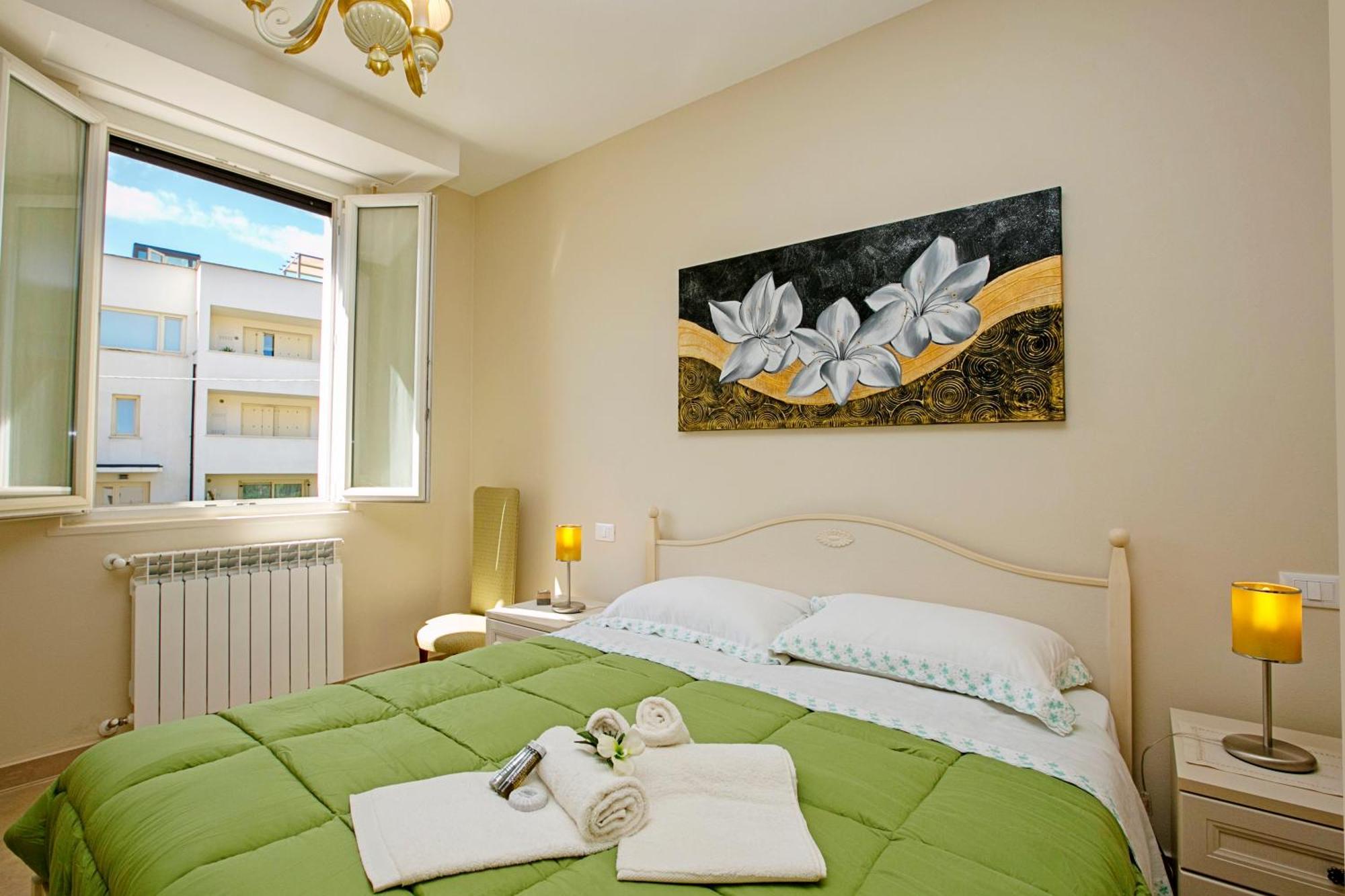 Villa Mimosa - Appartamento 2 - Happy Rentals Desenzano del Garda Ngoại thất bức ảnh